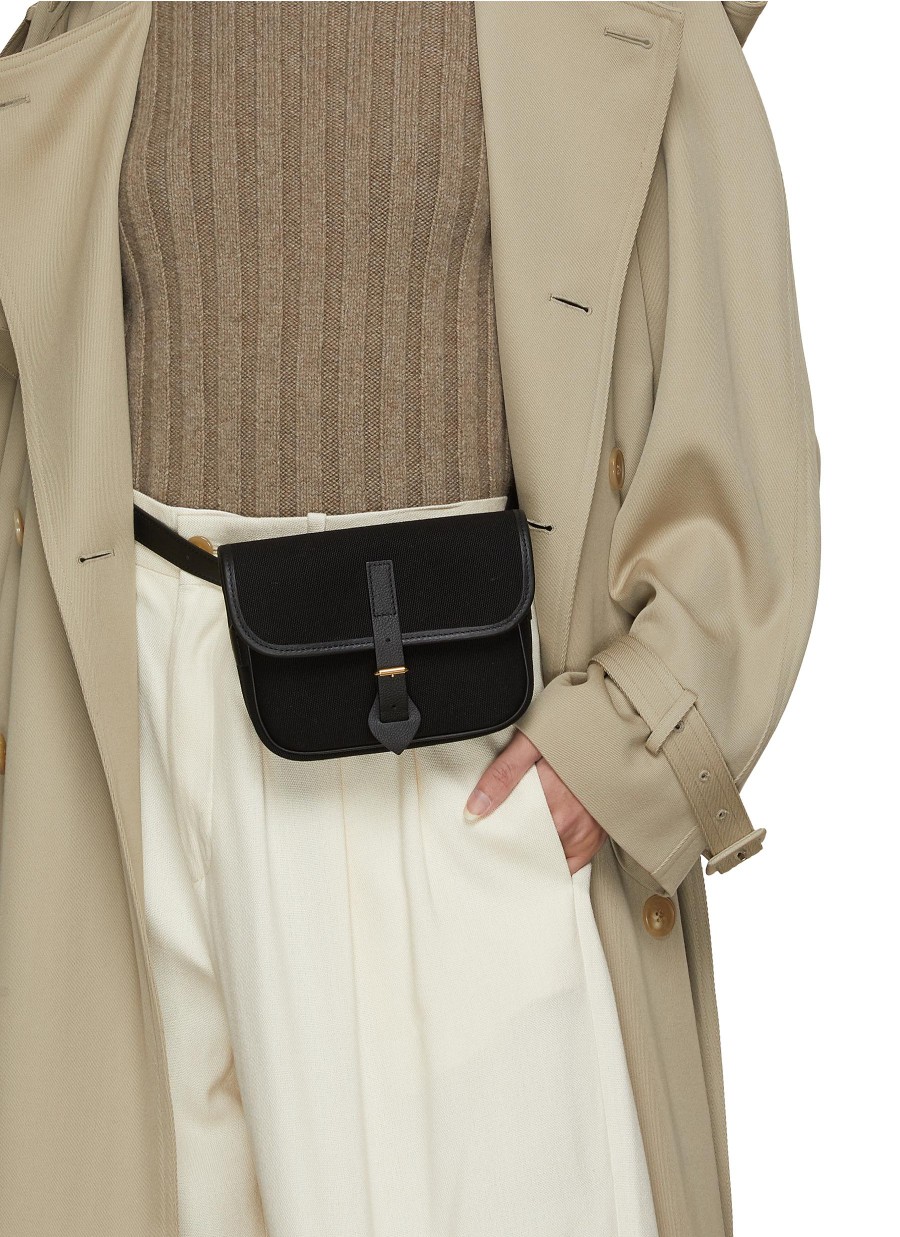 Women L/UNIFORM Crossbody | The Belt Bag N°25